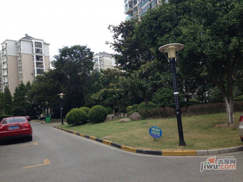 沁春园三村实景图图片