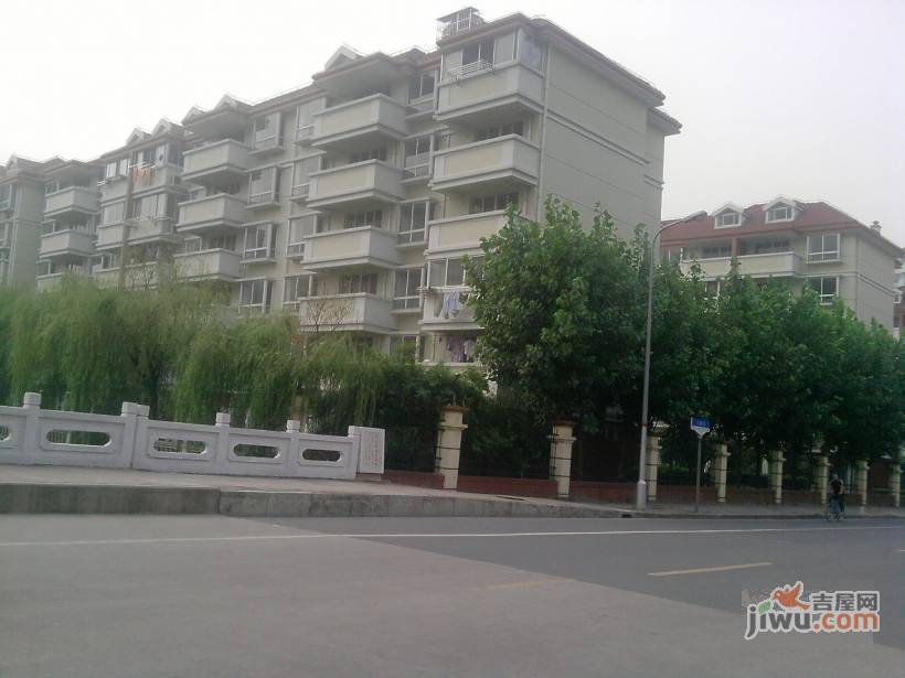 万源新城实景图图片