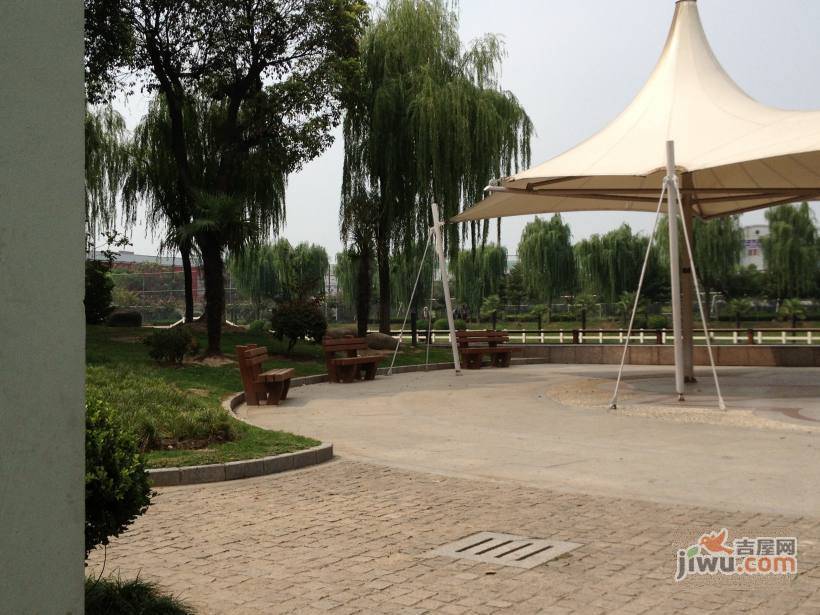 石榴苑实景图图片