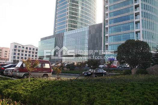 鲁南航贸中心实景图图片