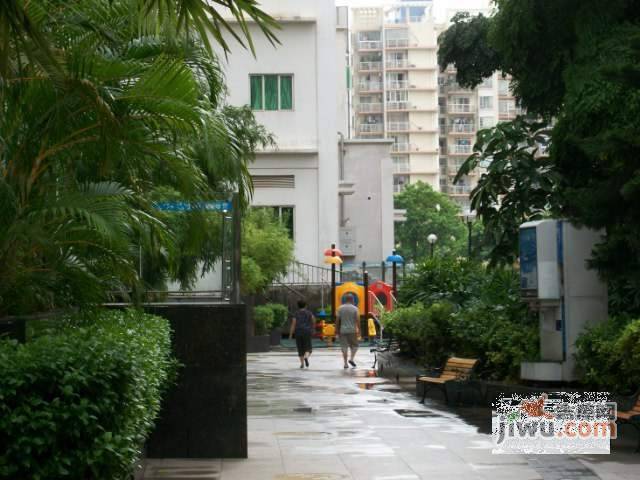 龙城花园实景图图片