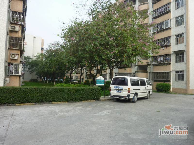 松坪山单身公寓实景图图片