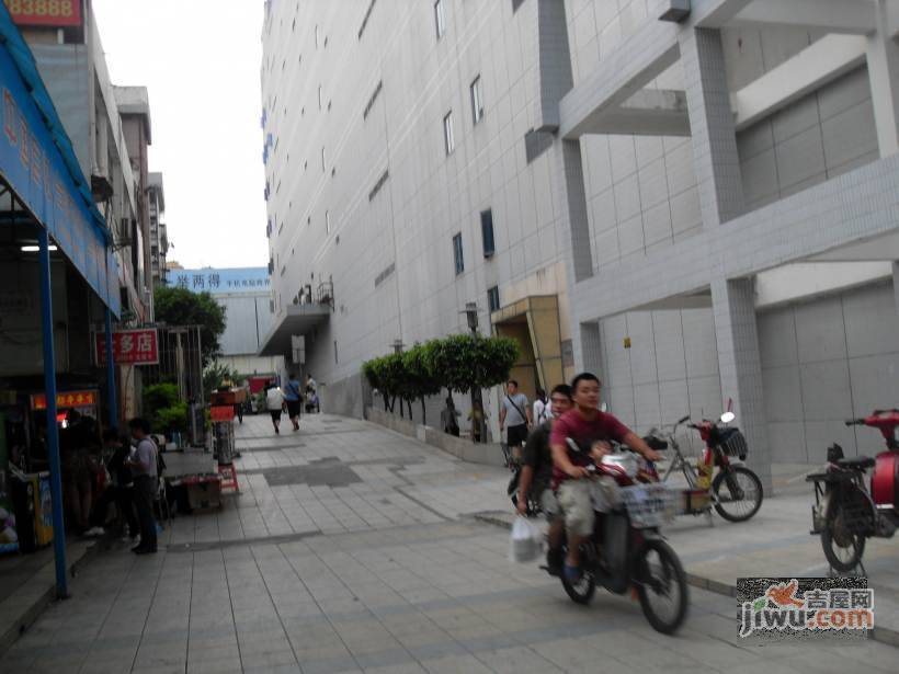 东方时代广场实景图图片