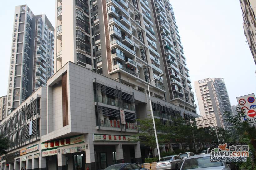 招商海月华庭实景图图片