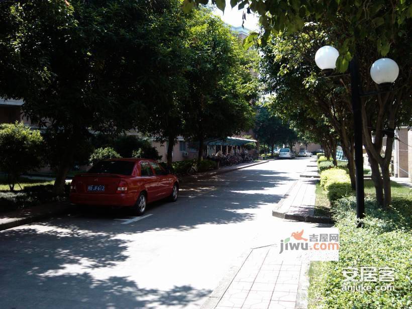 龙辉花园实景图图片