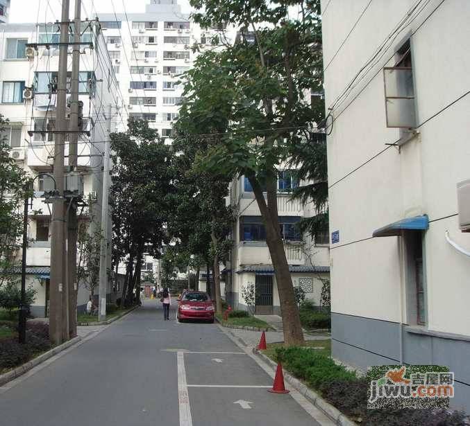 彩虹新村实景图图片