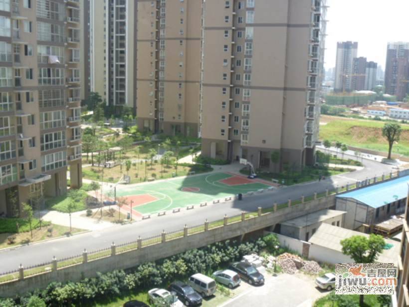水岸天际实景图图片