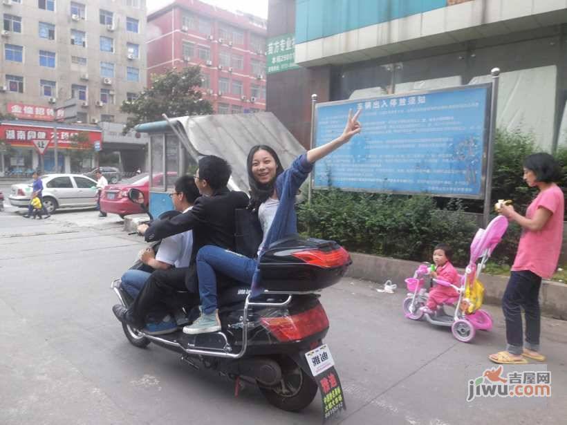 东方新世界实景图图片