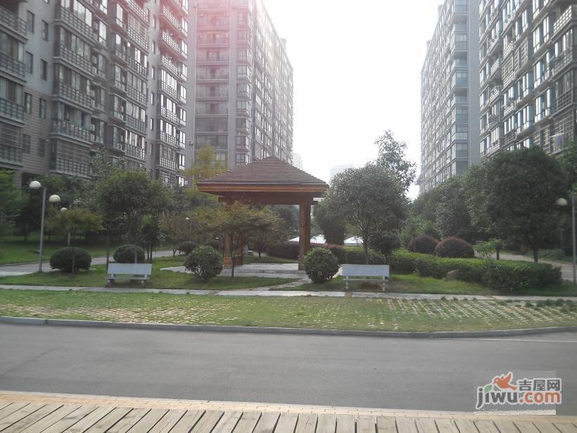 通泰梅岭苑实景图图片
