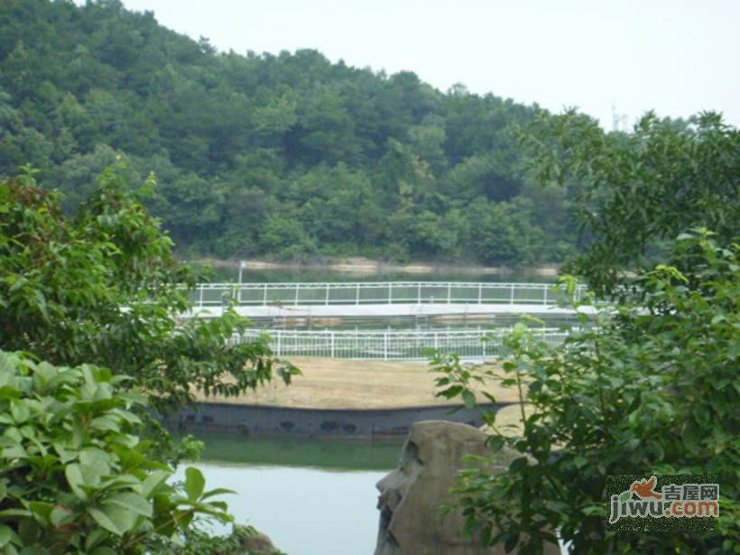 同升湖山庄小区实景图图片