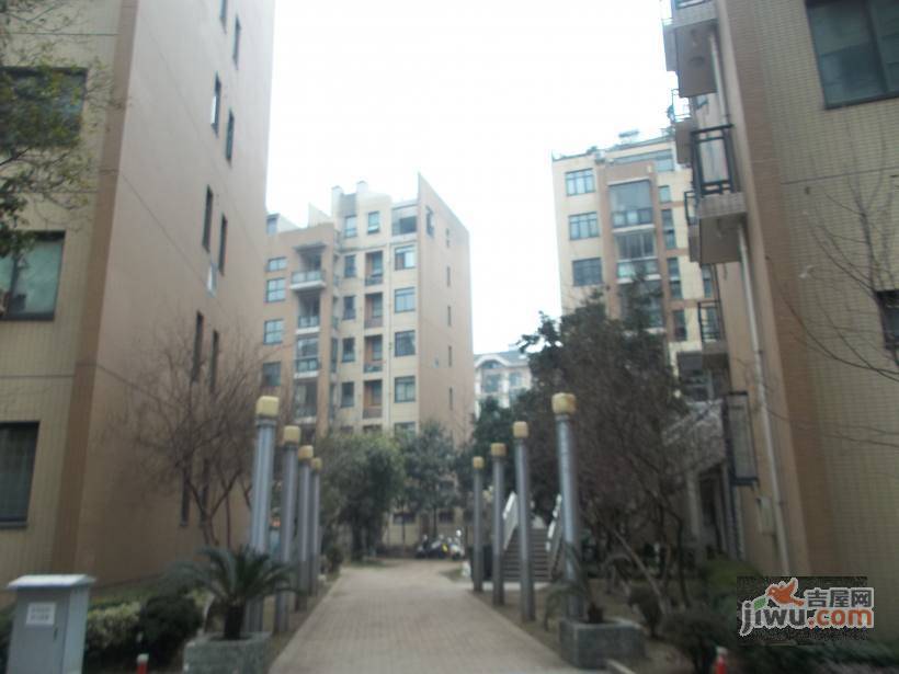 后湖东方明珠实景图图片