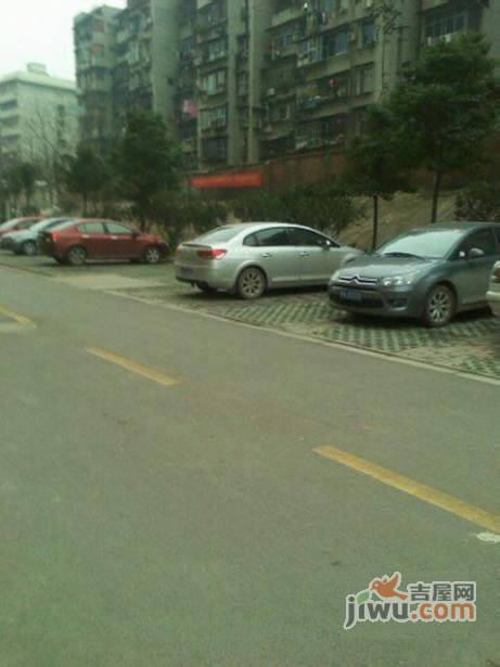 江畔新城实景图图片