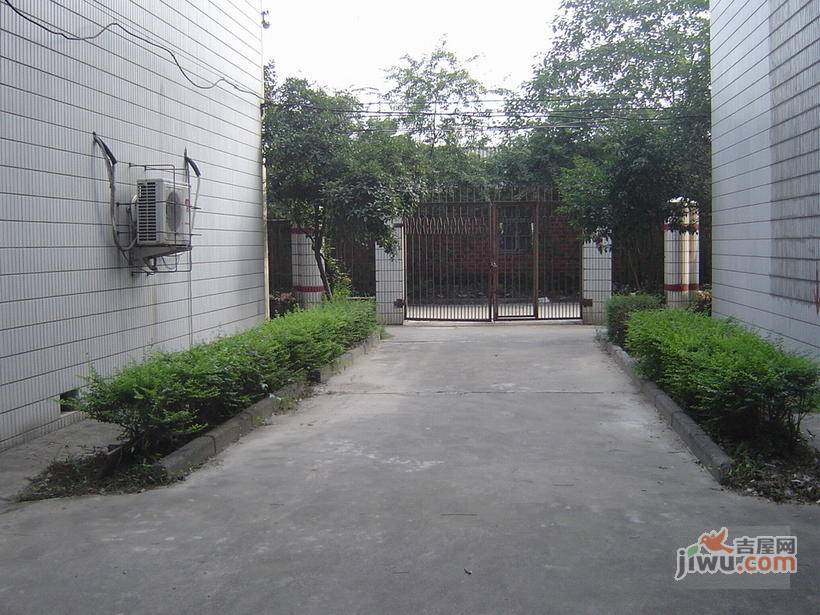 逸居苑实景图图片
