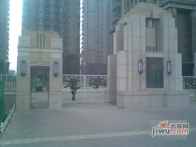 中新城上城实景图图片