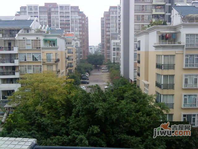 东方白云花园实景图图片