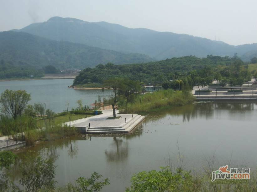 金地荔湖城实景图图片