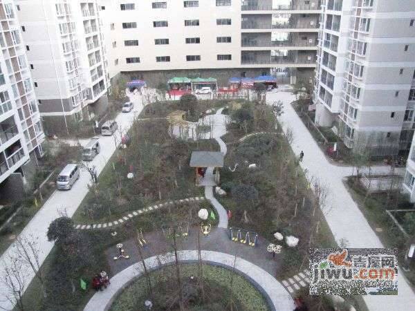 都会路苑实景图图片