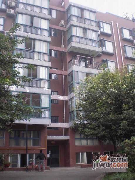 大城小居实景图图片