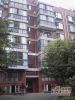 大城小居