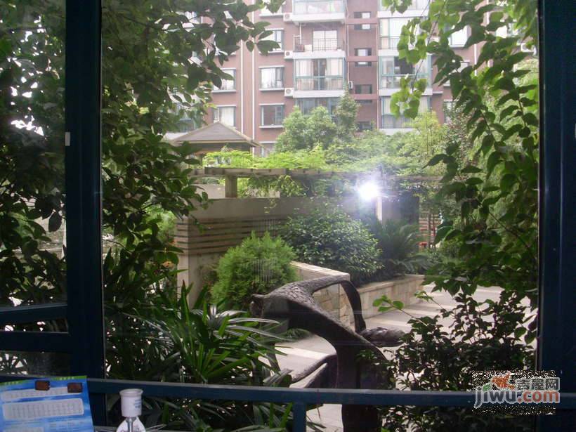 大城小居实景图图片