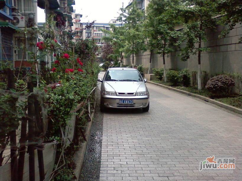 华馨名屋实景图图片