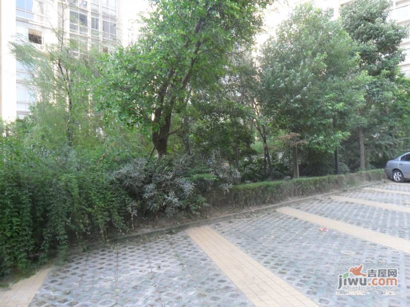 富抱泉花园实景图图片