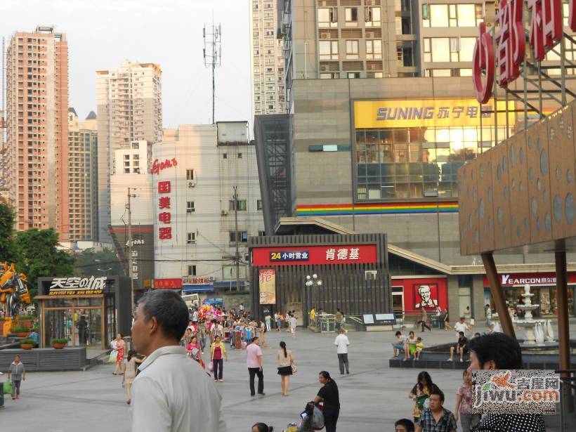 都和广场实景图图片