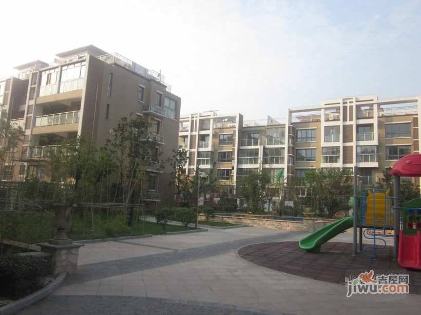 湖山尊邸实景图图片