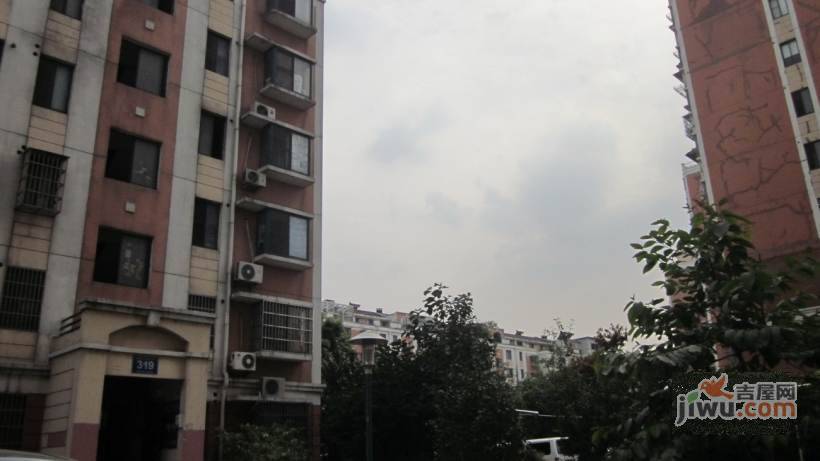 春潮花园一区实景图图片