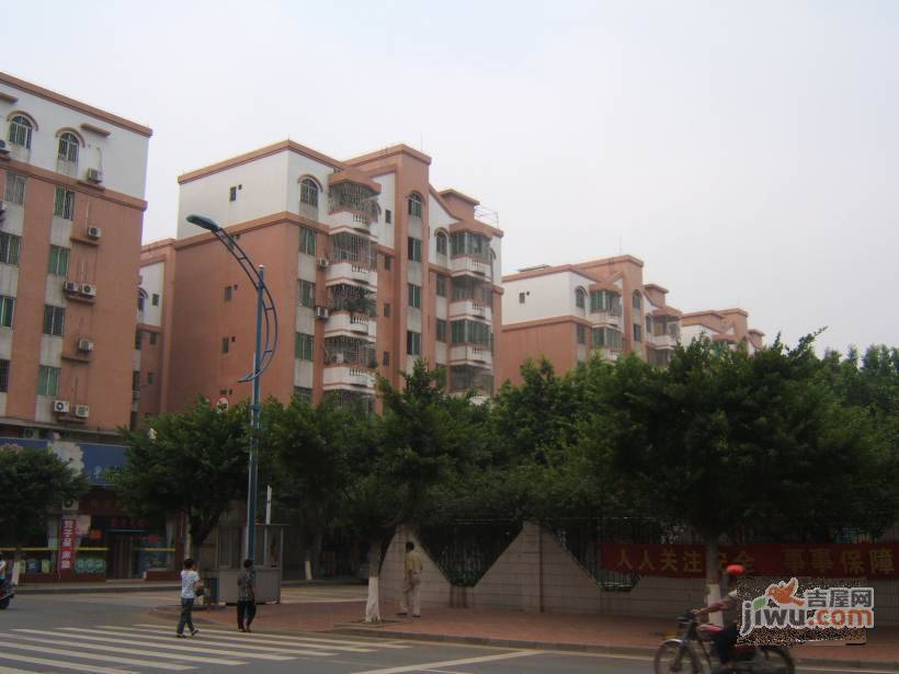 雅居庭实景图图片